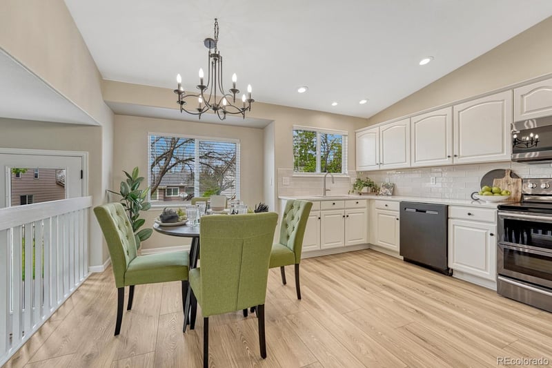 1059 Riddlewood Ln, Highlands Ranch, CO 80129