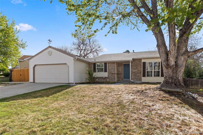 17002 Prentice Dr, Centennial, CO 80015