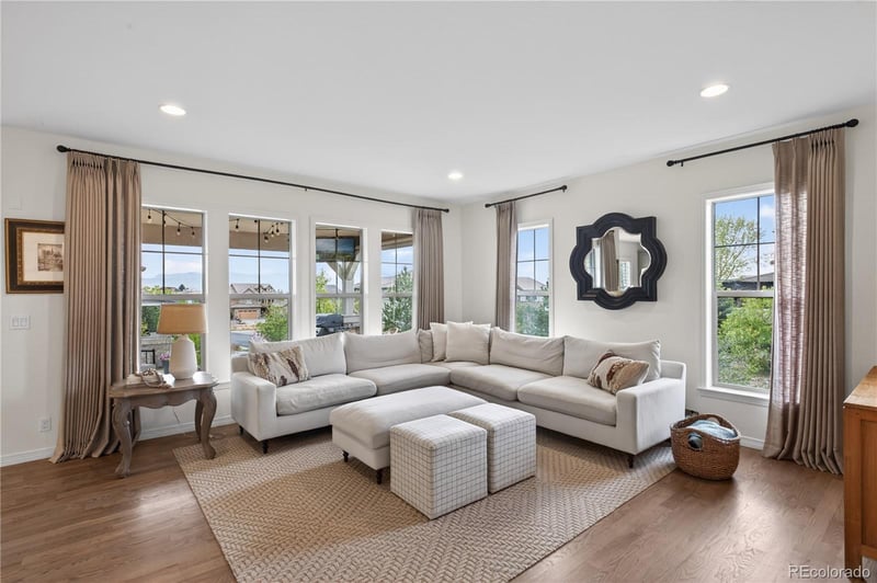 10663 Sundial Rim Rd, Highlands Ranch, CO 80126
