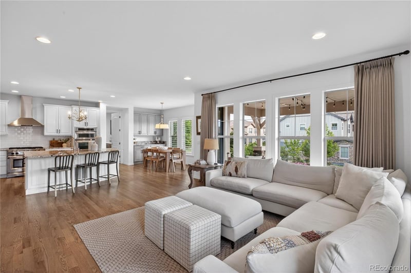 10663 Sundial Rim Rd, Highlands Ranch, CO 80126