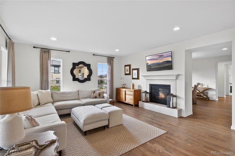 10663 Sundial Rim Rd, Highlands Ranch, CO 80126