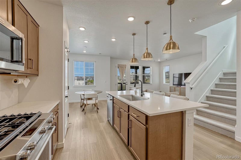 8673 Middle Fork St, Littleton, CO 80125