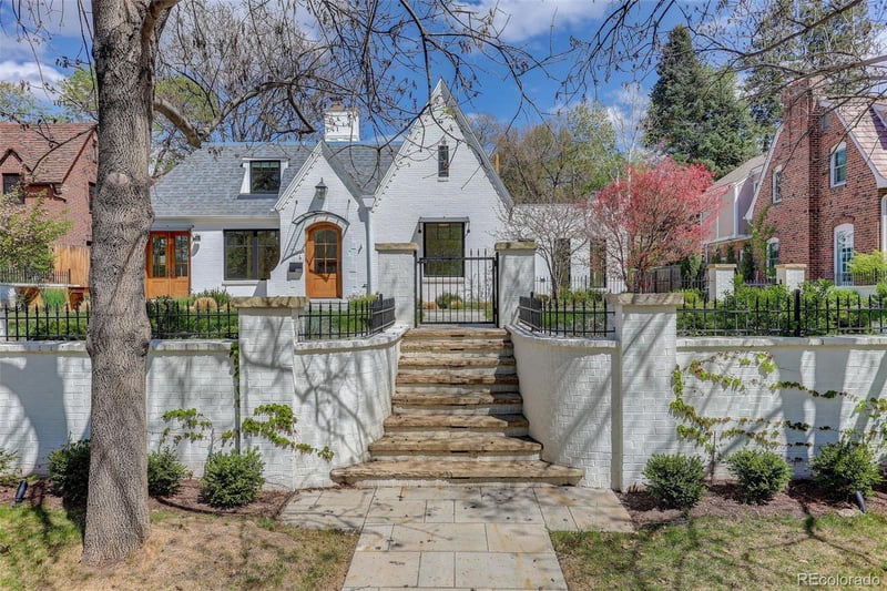 250 Ash St, Denver, CO 80220