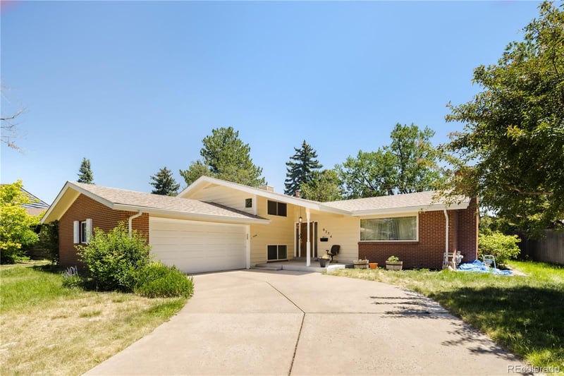 6754 Detroit Cir, Centennial, CO 80122