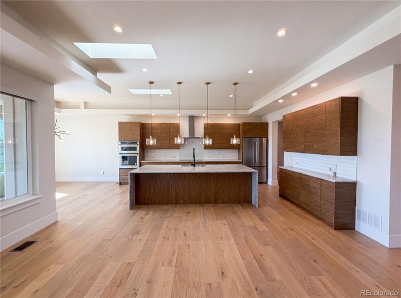8804 S Brentwood St, Littleton, CO 80128