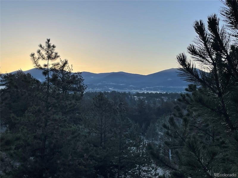364 Muir Woods Trl, Hartsel, CO 80449