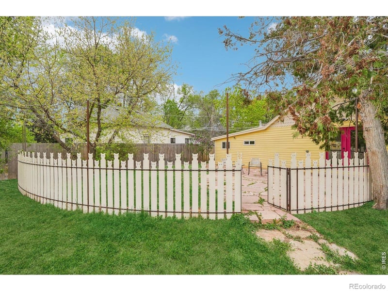 205 5th Ave, Longmont, CO 80501