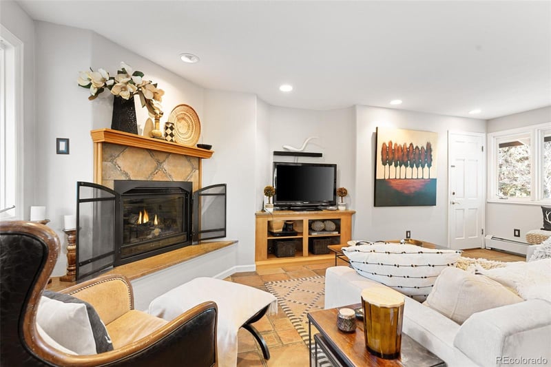 5825 Bellflower Dr, Littleton, CO 80123