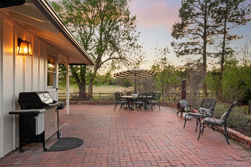 5825 Bellflower Dr, Littleton, CO 80123