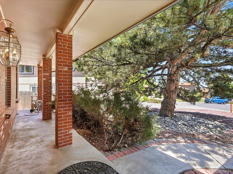 8158 Frost Pl, Littleton, CO 80128