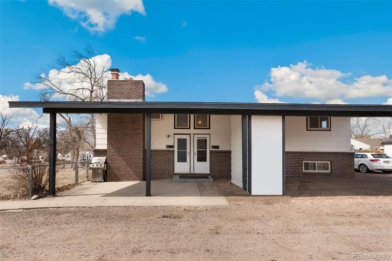 1512 Monument St, Colorado Springs, CO 80909