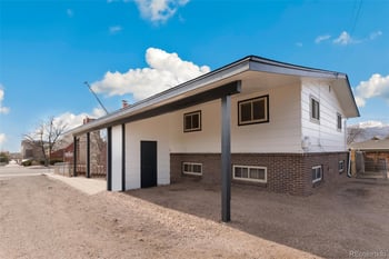 1512 Monument St, Colorado Springs, CO 80909