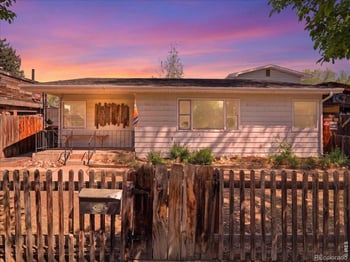 335 11th St, Loveland, CO 80537