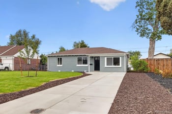 3055 Holly St, Denver, CO 80207