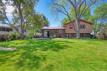 861 Phillips Dr, Northglenn, CO 80233
