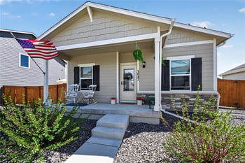 3042 Nectar St, Strasburg, CO 80136