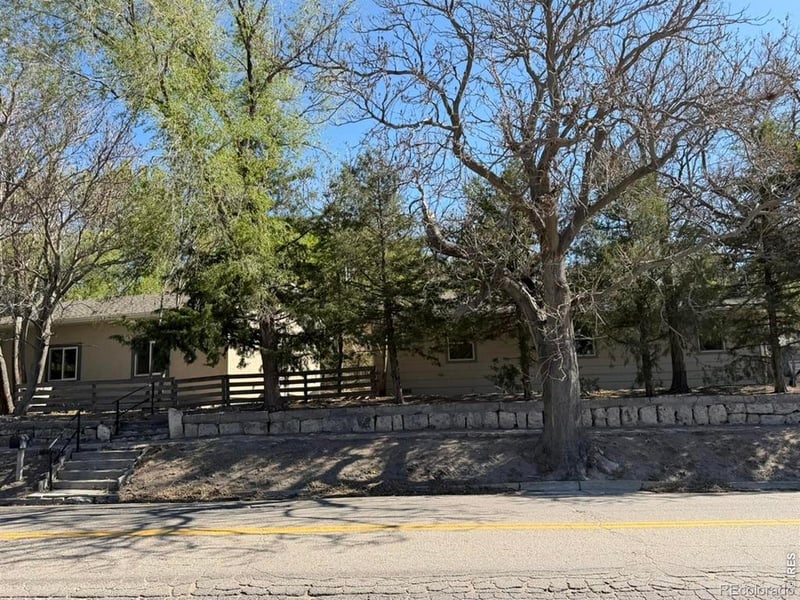 323 Douglas St, Wray, CO 80758