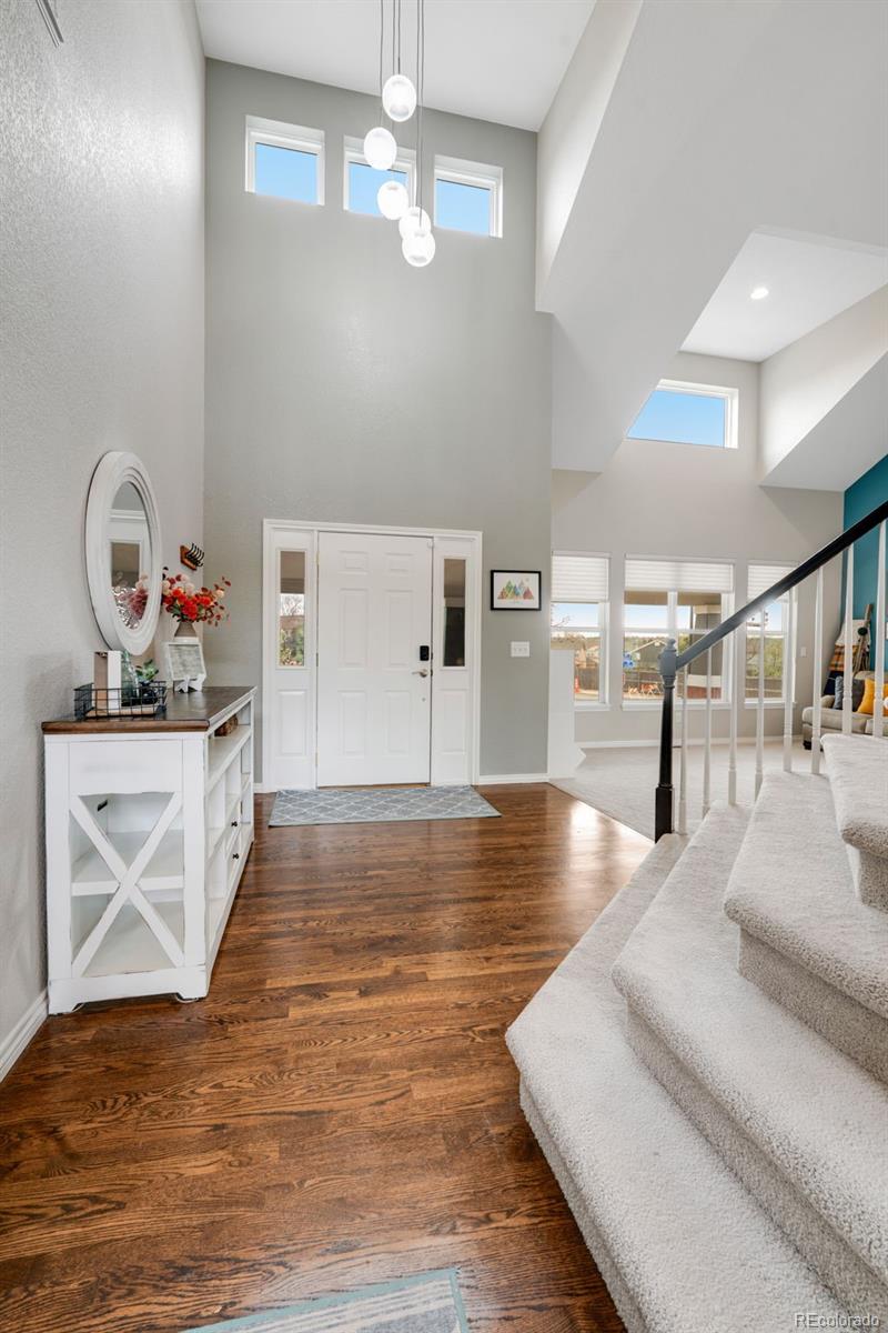 17701 E Powers Dr, Centennial, CO 80015