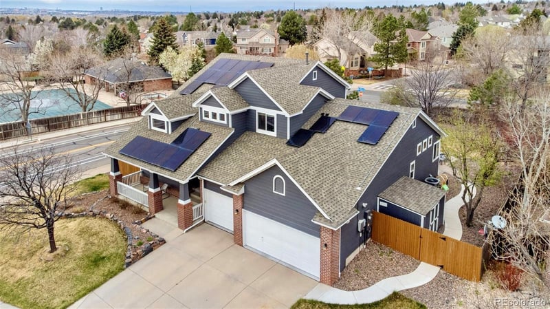 17701 E Powers Dr, Centennial, CO 80015