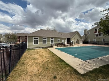 910 Dawson Way #6, Aurora, CO 80012