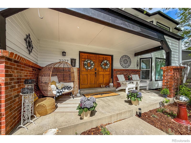 2277 Spinnaker Cir, Longmont, CO 80503