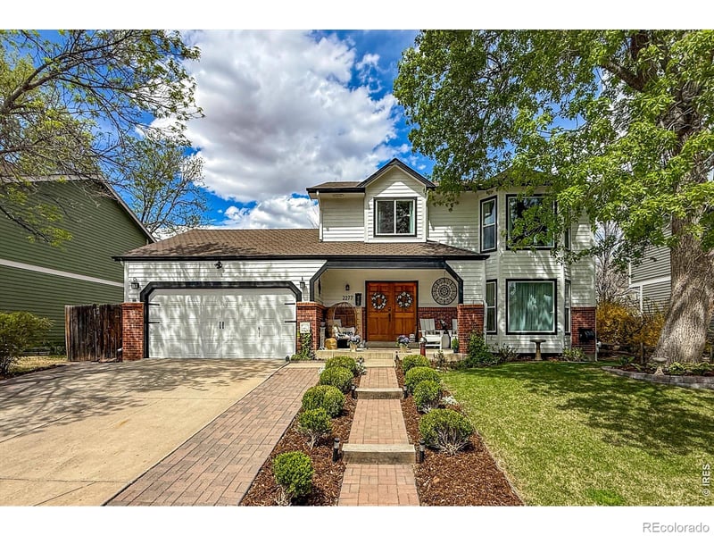 2277 Spinnaker Cir, Longmont, CO 80503