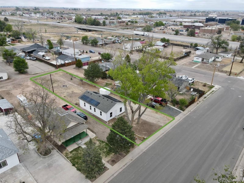 215 11th St, Greeley, CO 80631