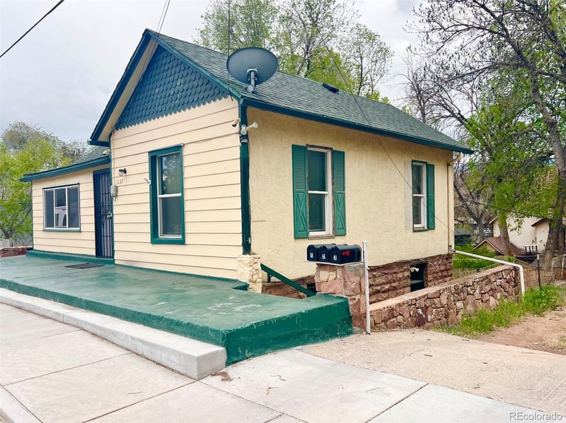 3137 Pikes Peak Ave, Colorado Springs, CO 80904