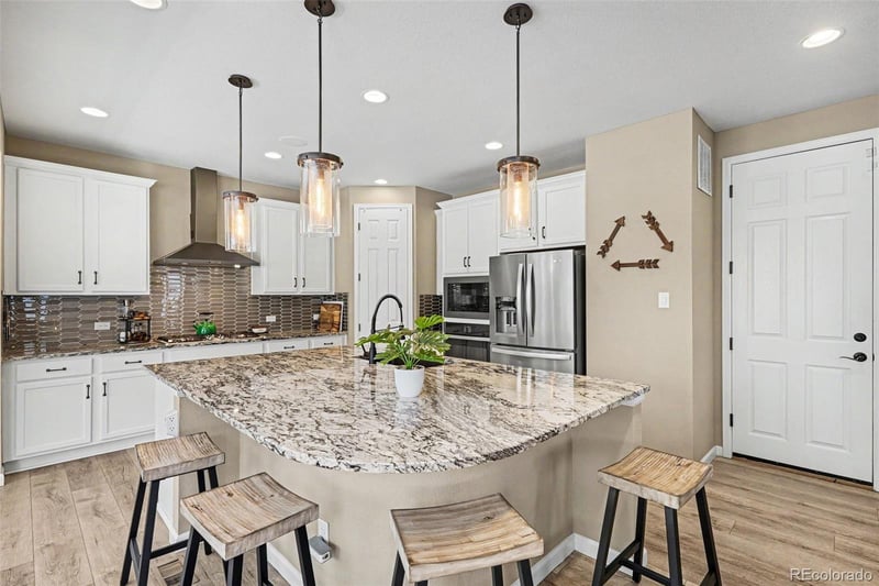 26712 E Hinsdale Pl, Aurora, CO 80016