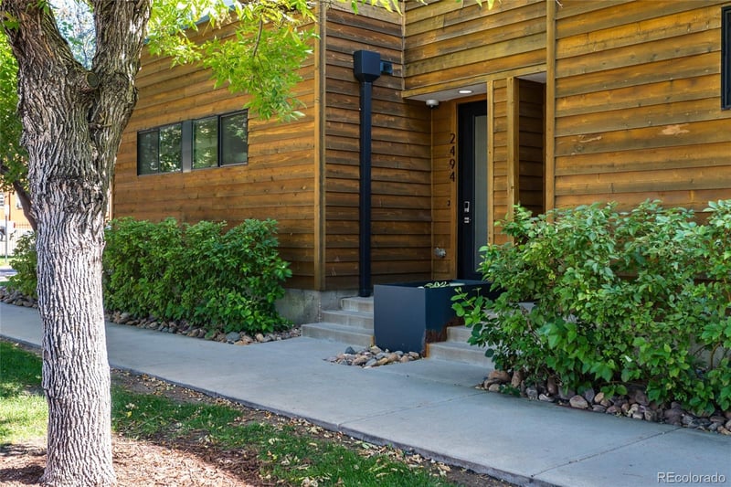 2494 Champa St, Denver, CO 80205