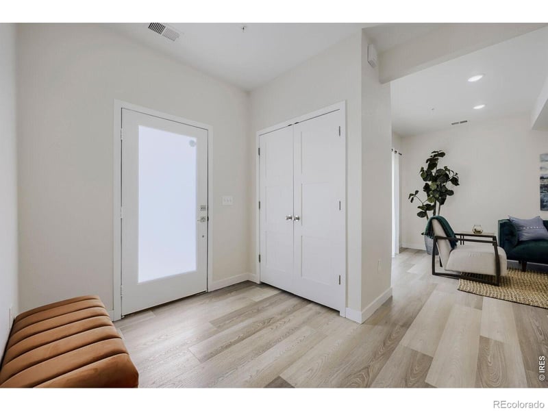 708 Martin St #B, Longmont, CO 80501