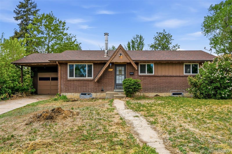 8711 Oakwood St, Westminster, CO 80031