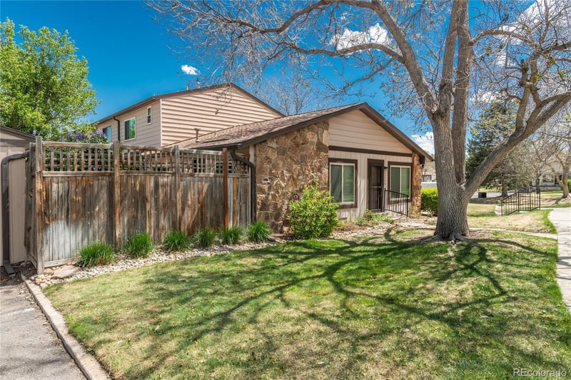 3572 Kittredge St #A, Aurora, CO 80013
