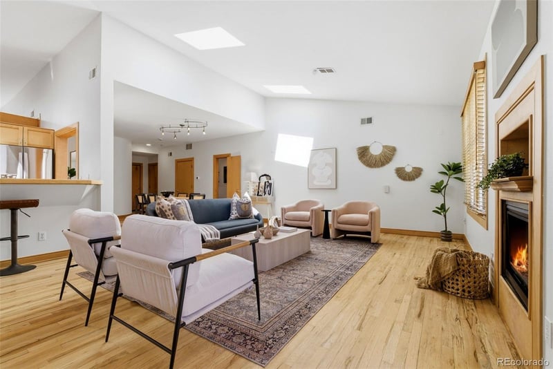 1034 Logan St #2S, Denver, CO 80203