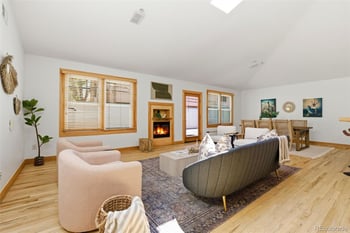 1034 Logan St #2S, Denver, CO 80203