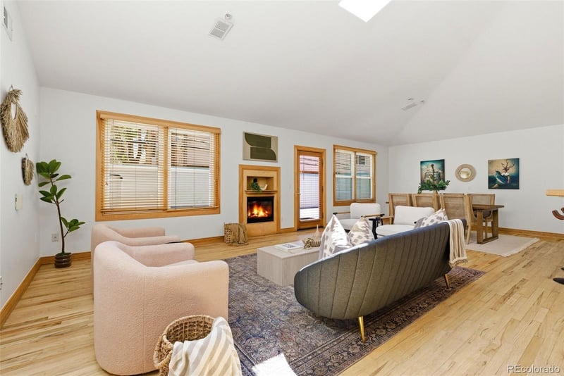 1034 Logan St #2S, Denver, CO 80203