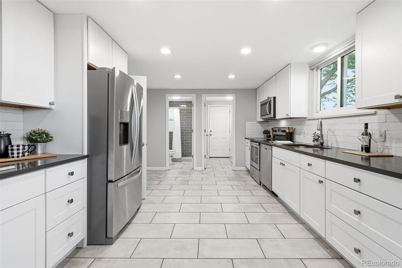 8035 9th Ave, Lakewood, CO 80214