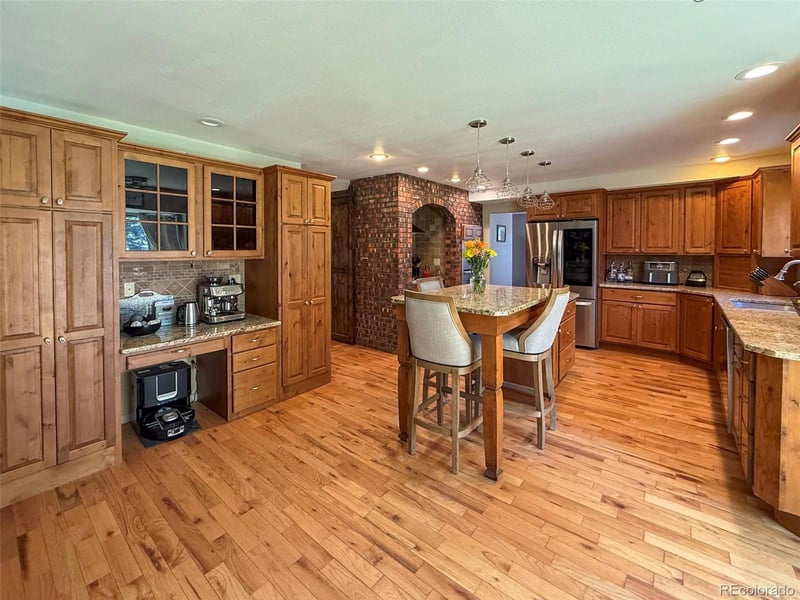 35 Cedar Cir, Burlington, CO 80807