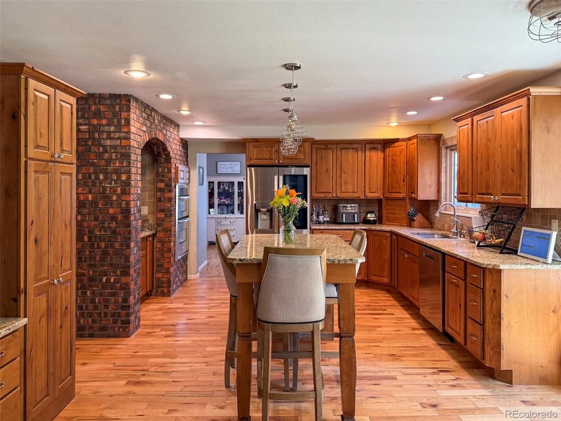 35 Cedar Cir, Burlington, CO 80807