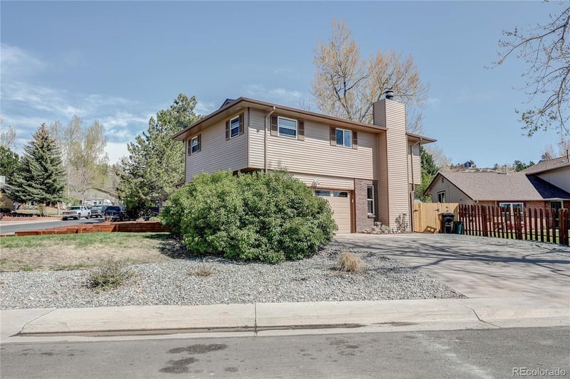 182 Johnson Dr, Castle Rock, CO 80104