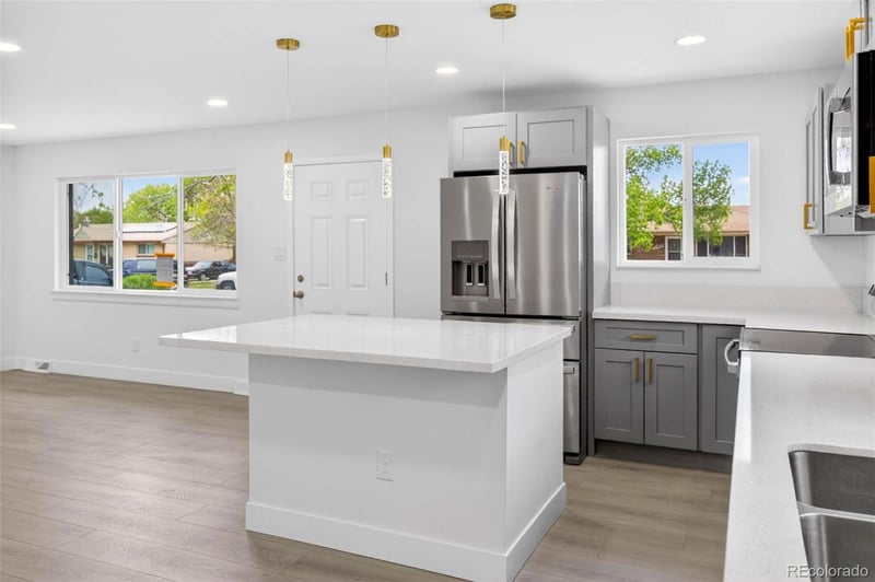 9141 Aspen Dr, Thornton, CO 80229