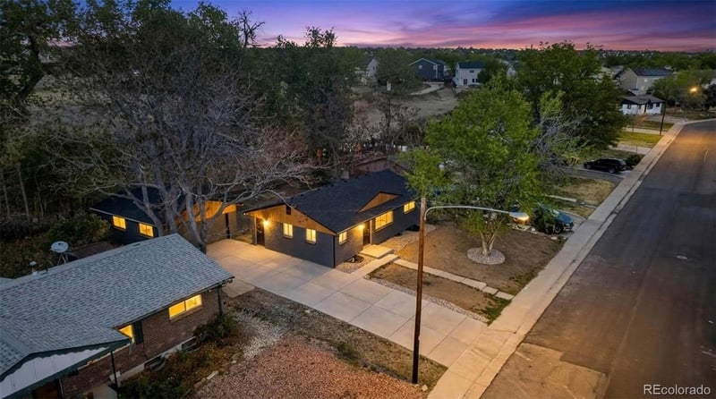 9141 Aspen Dr, Thornton, CO 80229