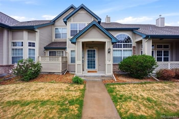 9976 Hawaii Pl, Aurora, CO 80247