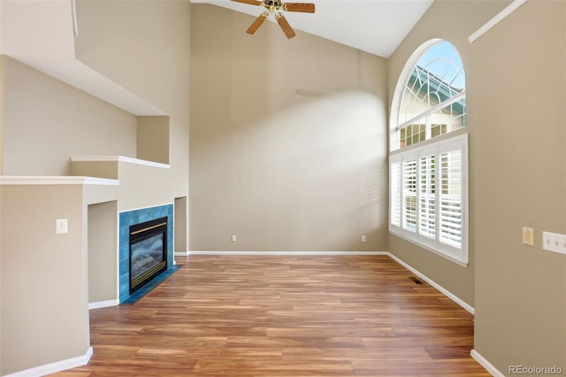 9976 Hawaii Pl, Aurora, CO 80247