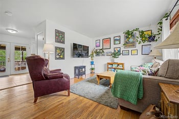 1521 Lamplighter Dr, Longmont, CO 80501