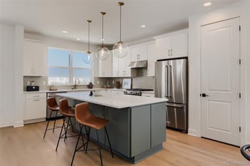 11000 Geddes Cir, Centennial, CO 80112