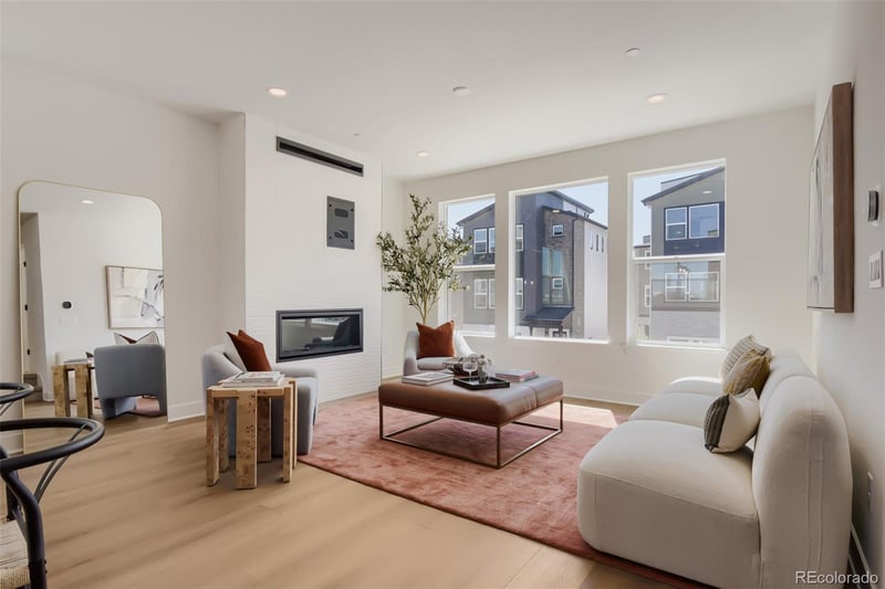 11000 Geddes Cir, Centennial, CO 80112