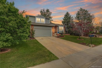 17229 Crestline Ave, Centennial, CO 80015