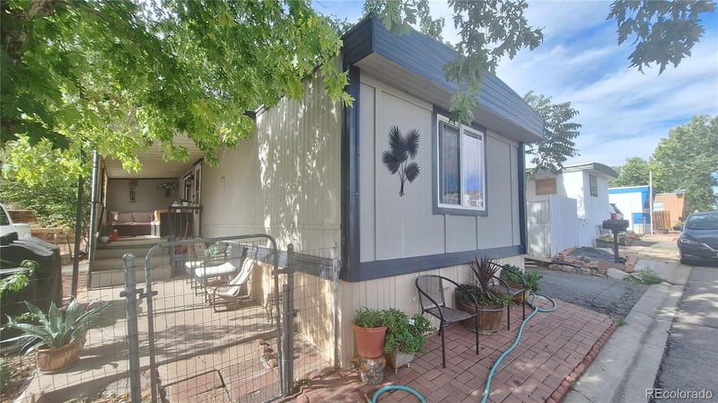 2853 Blue Jay St, Denver, CO 80260