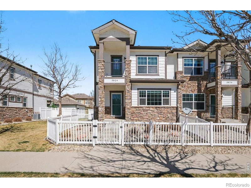 3826 Rock Creek Dr #F, Fort Collins, CO 80528